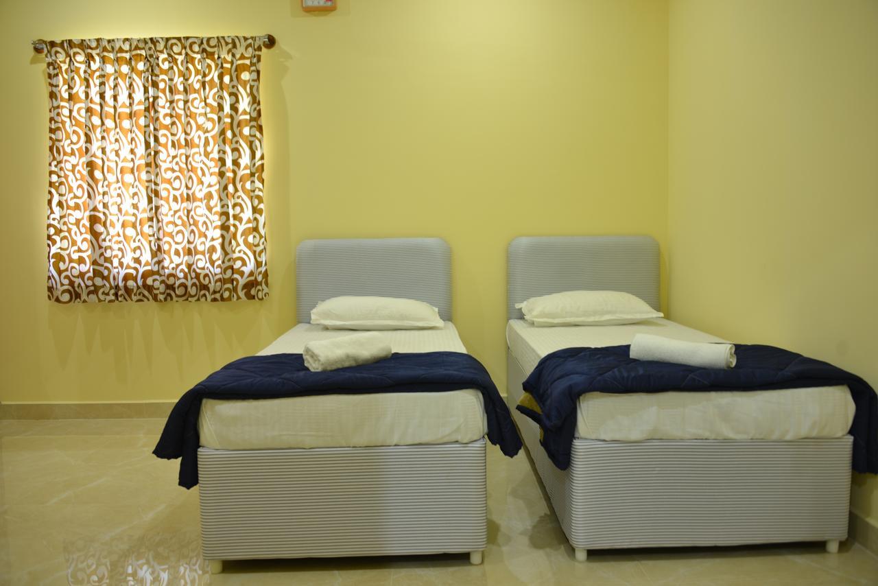 Motel Golden Nest Mysore Exterior foto